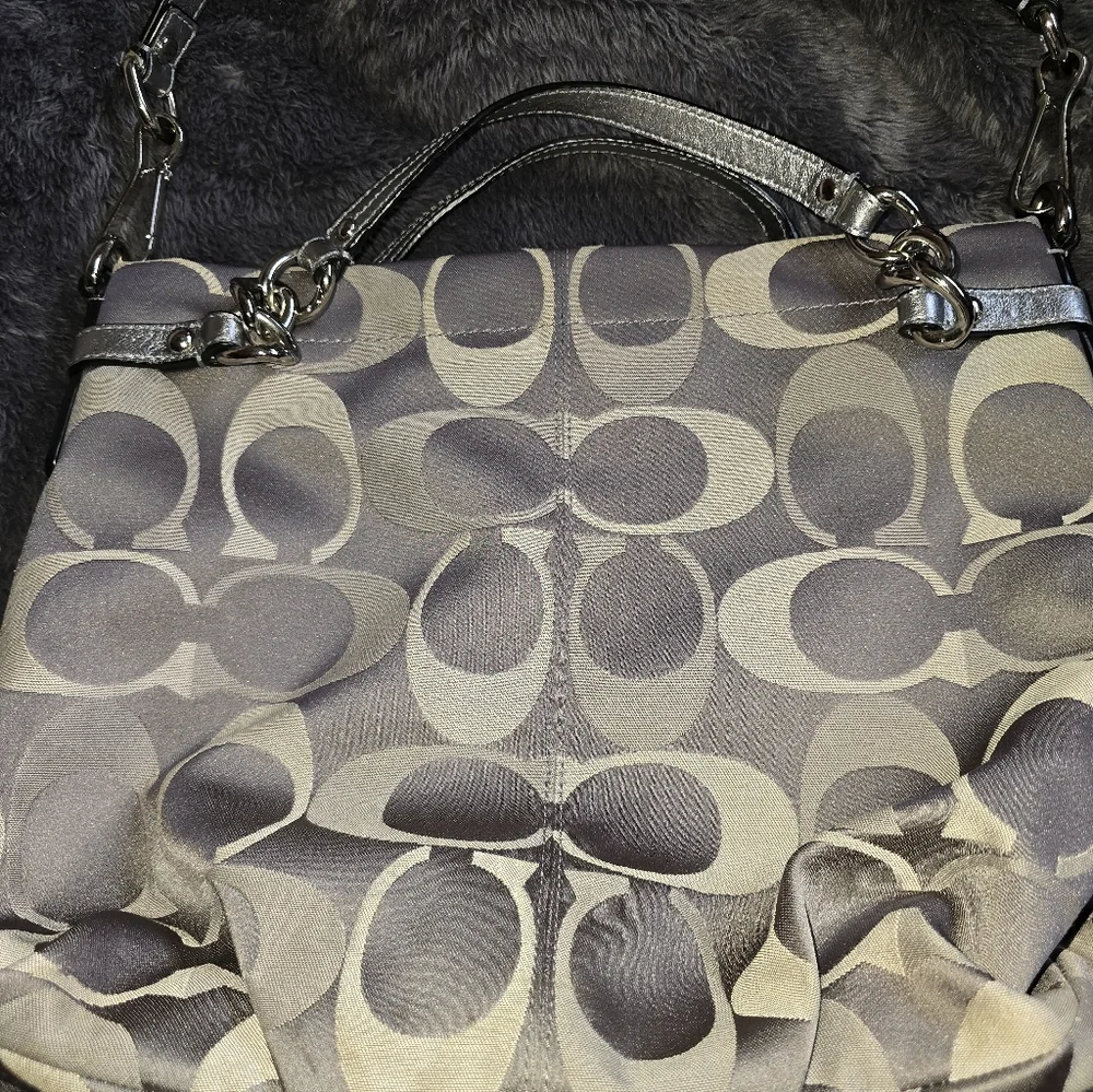 Coach Brooke Signature Jacquard Shoulder Bag in Gray and Silver - Picture 9 of 9